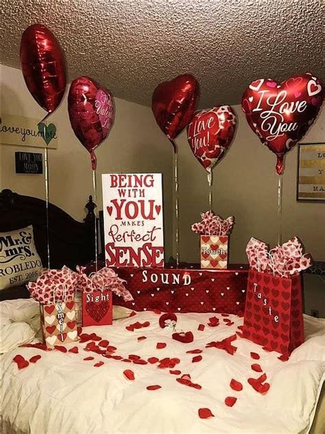 Nearly all of them are personal and unique which makes them even more romantic. The Ultimate Easy DIY Valentine's Day Gift Guide - Twins ...