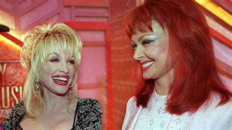 Dolly Parton Mourns Naomi Judd After Singers Tragic Death ‘we Were Very Similar Hollywoodheavy