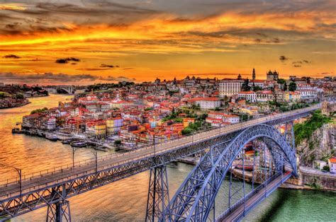 República portuguesa), a sovereign state in western europe. Fine wine and stunning scenery - welcome to a Douro river cruise - World of Cruising Magazine
