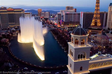 Bellagio Fountain | Las Vegas, Nevada. | Photos by Ron Niebrugge