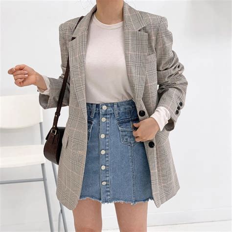 10 Stylish Denim Skirt Outfits You Ll Love To Try
