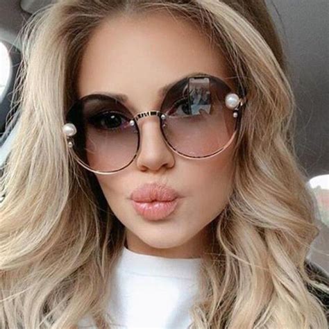 Luxury Brand Round Rimless Sunglasses Woman Fashion Retro Metal Frame Shades For Women Vintage