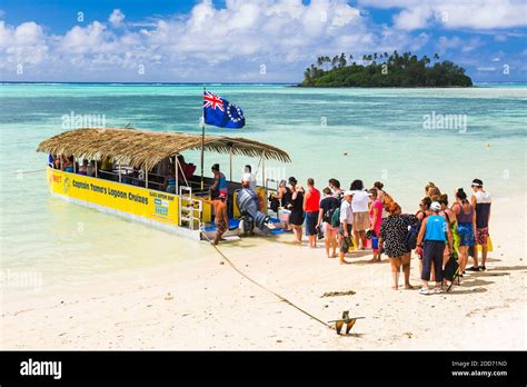 Captain Tama S Lagoon Cruizes Muri Lagoon Rarotonga Cook Islands