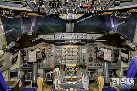 Cockpit of a Boeing 747 Jumbo jet in a maintenance hanger, Stock Photo ...