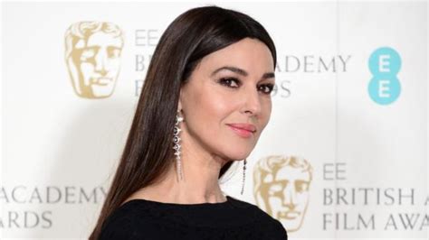 monica bellucci wise words on aging as the body goes down the soul grows freebiemnl