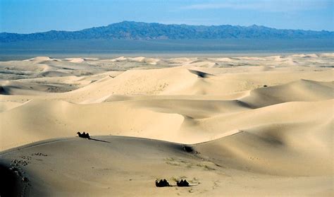 World Visits Visit To Gobi Desert In China