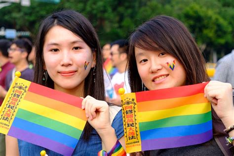 Taiwan Cabinet Oks Draft Bill Legalizing Same Sex Marriage