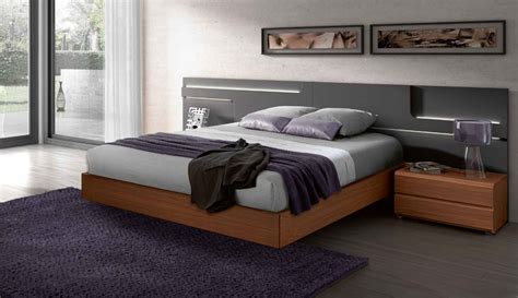 Lacquered Made In Spain Wood High End Platform Bed With Lights San