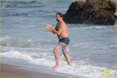 Olivia Wilde And Jason Sudeikis Have A Fun Day At The Beach In Malibu