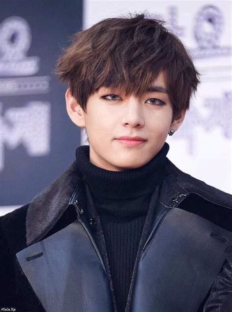Taehyung With Contacts Google Search Kim Taehyung Bts Hairstyle
