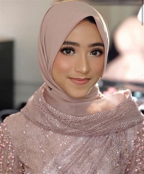 pin oleh noor di hijabi fashion rias wajah pengantin wanita pengantin wanita