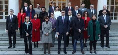 Fotos El Primer Consejo De Ministros Del Nuevo Gobierno En Imágenes