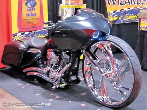 Wizards Intros First Inch Wheeled Bagger Harley Bikes Bagger