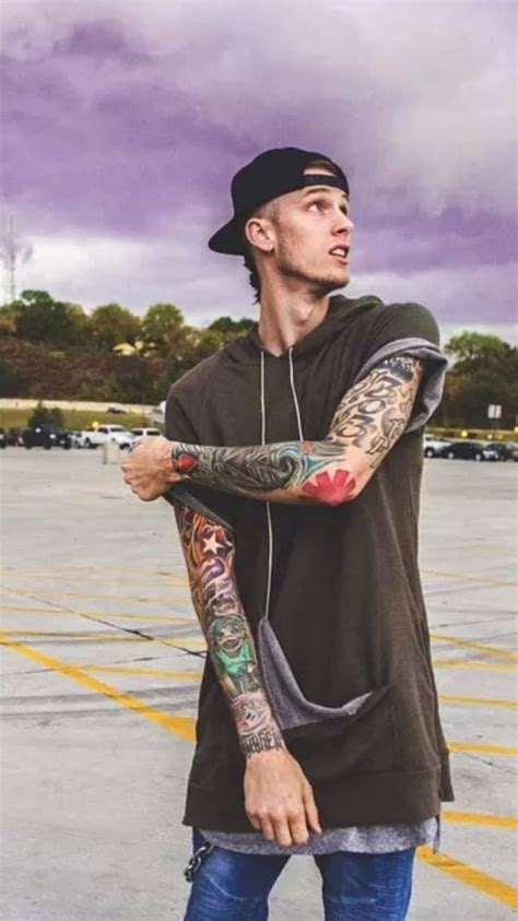 Rapper machine gun kelly s tattoos married biography. cute lockscreens — Machine Gun Kelly lockscreens - like if ...