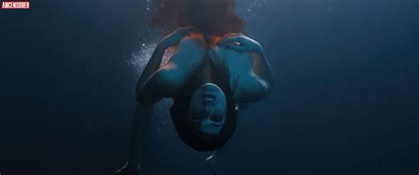 Callie Hernandez Nuda ~30 Anni In Under The Silver Lake