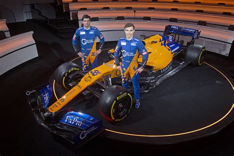 Door de deal zal het logo van huski op de achtervleugel van de nieuwe mclaren mcl34 te zien zijn, terwijl. Formula 1: Αυτή είναι η McLaren MCL34 video | Drive