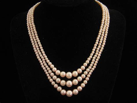 Vintage 3 Strand Pink Pearl Necklace 1950s