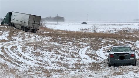 Wet Heavy Snow Create Plow Problems For Mndot