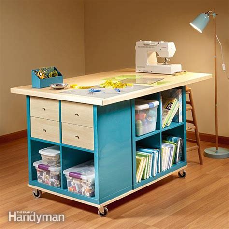 It's made to be the perfect height for kids, and a door will act as the. 25+ Creative DIY Projects to Make a Craft Table - i ...