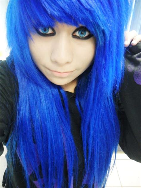 Win Your Hairs Adorning Stares By Coloring Them Blue Hairstyles For Women