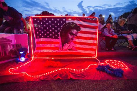 Elvis presley death stock photos and images. Fans gather at Graceland for 40th anniversary of Elvis' death