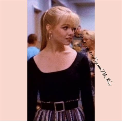 Fashion In 2021 Celebrity Look Beverly Hills 90210 Fashion