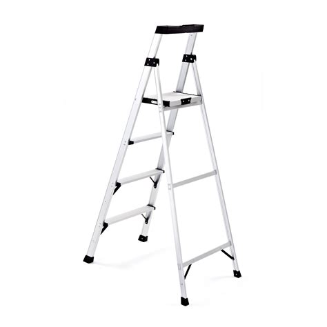 Rubbermaid 571 Ft Aluminum Step Ladder With 250 Lb Load Capacity