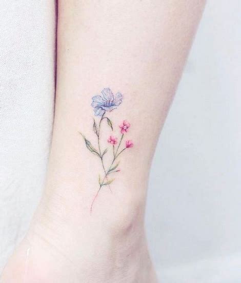 73 Cute Small Aesthetic Tattoos Images In 2020 Stylish Tattoo