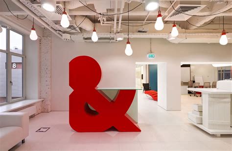 Saatchi & Saatchi Russia Offices - Moscow - Office Snapshots | Office space inspiration, Saatchi ...
