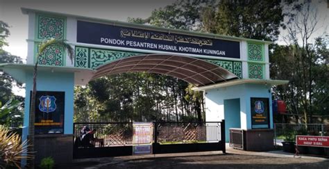 Biaya Masuk Pondok Pesantren Husnul Khotimah