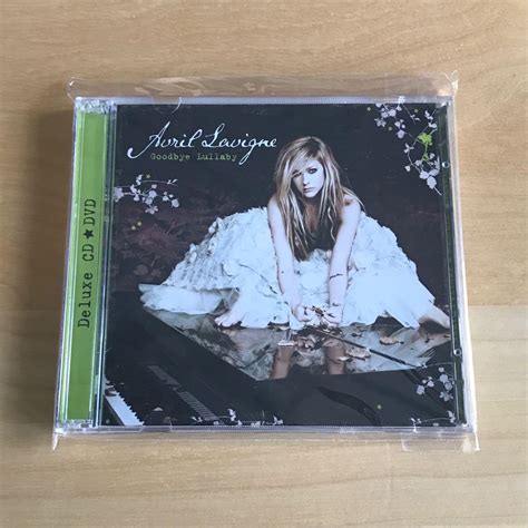 Avril Lavigne Goodbye Lullaby Deluxe Cd Dvd Poster Cd Dvd