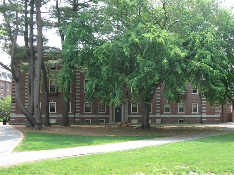 residence halls wheaton college massachusetts