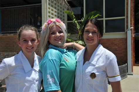 Gladstone Schools Plan For Valentines Day Spreads Love The Courier Mail