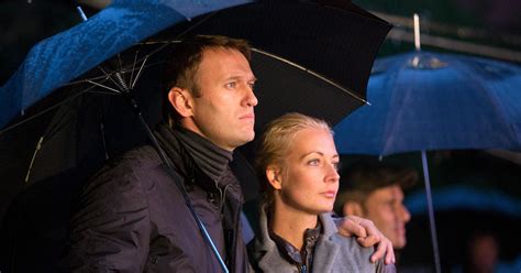 A Esposa De Alexey Navalny Yulia Diz Que Seu Marido Preso Já Ganhou