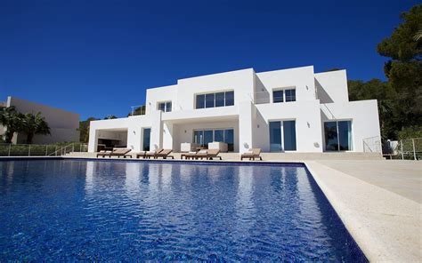 Las Mejores Villas De Lujo En Ibiza Para Disfrutar La Isla Eddk Magazine