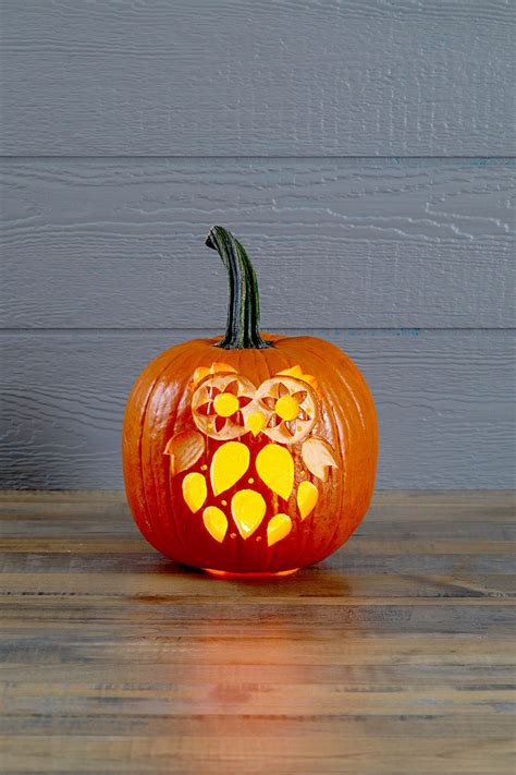 33 Easy Pumpkin Carving Ideas For The Best Jack O Lanterns On The