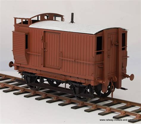 connoisseur-ner-birdcage-brake-vans-railway-models-and-art-blog