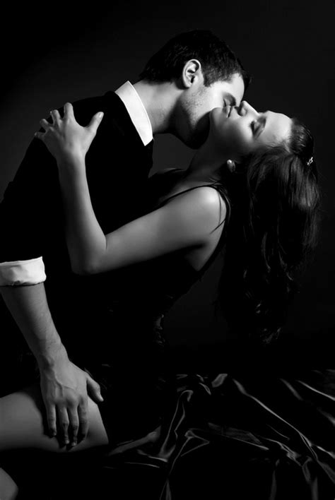 Beautiful Colorful Pictures And Gifs Couples Parejas Erotic Sensual