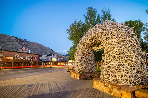 The Top 30 Things To Do On Your Jackson Hole Wyoming Honeymoon