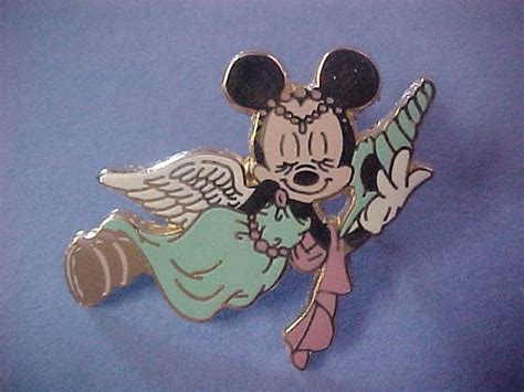 2010 Sleeping Minnie Mouse As An Angel With Wings And A Conch Seashell