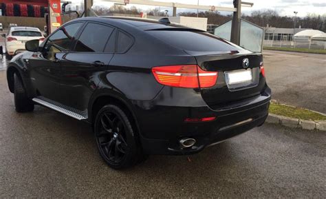 The x6 was marketed as a sports activity coupé (sac) by bmw, referencing its sloping rear roof design. Troc Echange Bmw x6 full 3.5 individual sur France-Troc.com