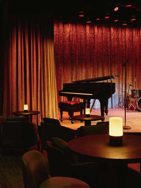 exclusive access to aman jazz club new york s busiest nightclub inew news