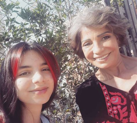 تاریخ گنگ بنگ به روم باستان و ملکه های آن زمان برمی گردد. سوسن بدر تتخلى عن الشعر الأبيض وتظهر بـ "لوك" جديد في صورة ...