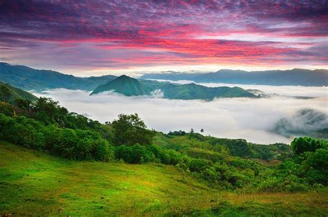 Dawn In Bukidnon Philippine Holidays Pretty Pictures Beautiful Sights