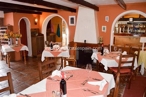 Fantastic Rustic Style Restaurant On The Fuengirola Mijas