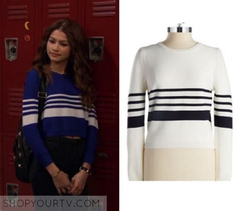 Kc Undercover Season 1 Fashion Clothes Style And Wardrobe Worn On
