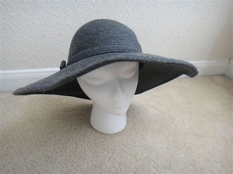 Gray Vintage Liz Claiborne Hat By Ninasdream On Etsy 2500 Liz