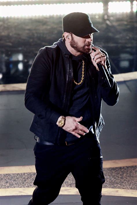 [IDENTIFICATION] EMINEM’S NEW WATCH THAT HE WORE TO THE GRAMMY’S : Watches