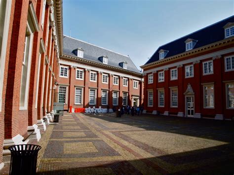 The Amsterdam Museum Drops Golden Age Rijksmuseum Will Retain It