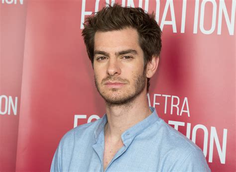 Is Andrew Garfield Gay The Actor Opens Up About This Sexuality